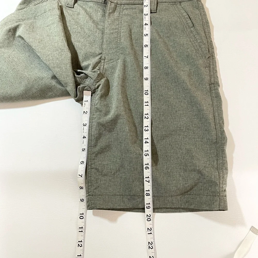 G.H. Bass & Co. Activewear Shorts Size 30x10 Mens Poly Blend Hiking/Fishing